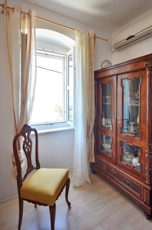 Apartment Pere S Mora Mimice Oda fotoğraf