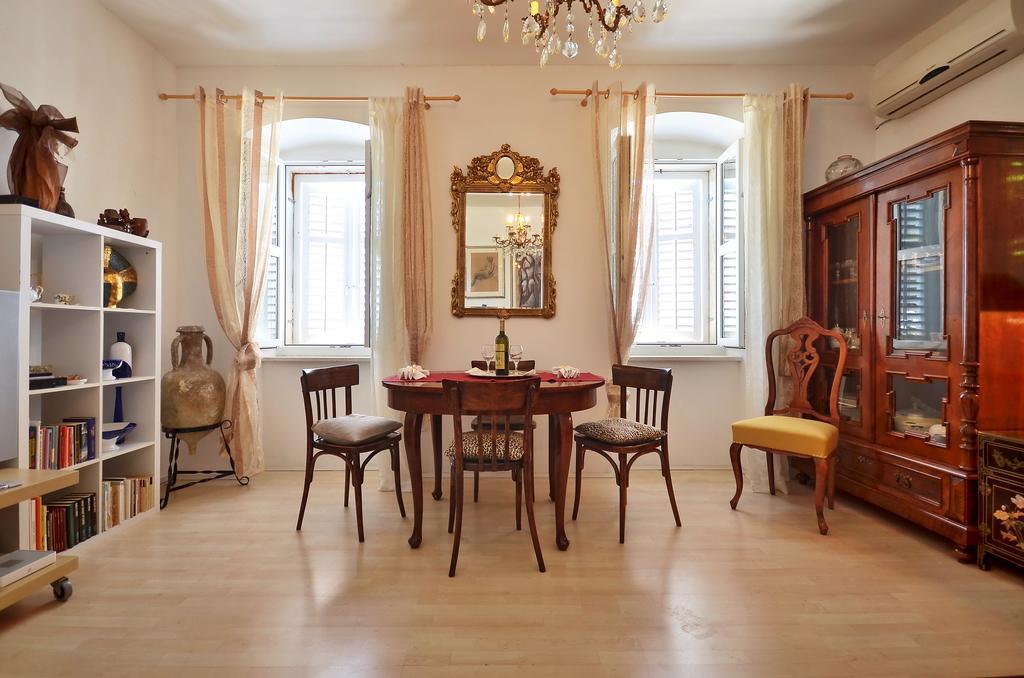 Apartment Pere S Mora Mimice Oda fotoğraf