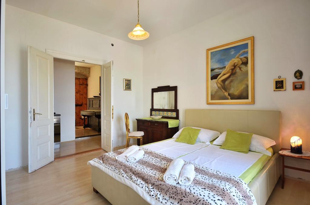 Apartment Pere S Mora Mimice Oda fotoğraf