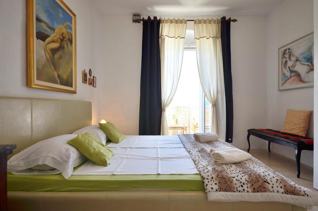 Apartment Pere S Mora Mimice Oda fotoğraf